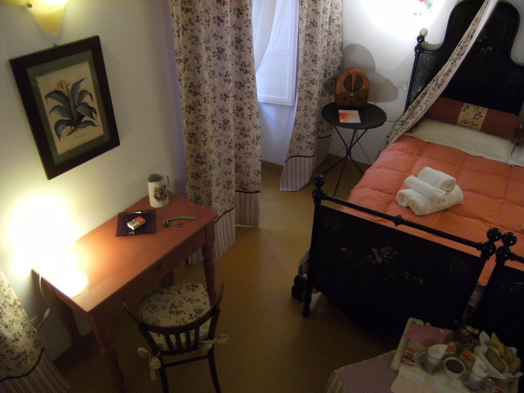 Elizabeth B&B Cagliari Oda fotoğraf
