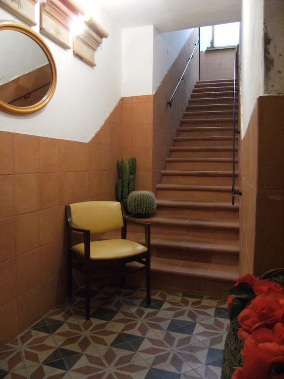 Elizabeth B&B Cagliari Dış mekan fotoğraf