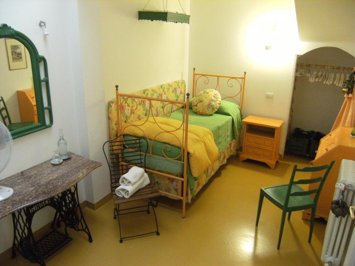 Elizabeth B&B Cagliari Oda fotoğraf